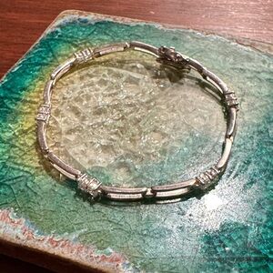 Vintage Signed Sterling Silver [M] 925 Bracelet for Women 8”